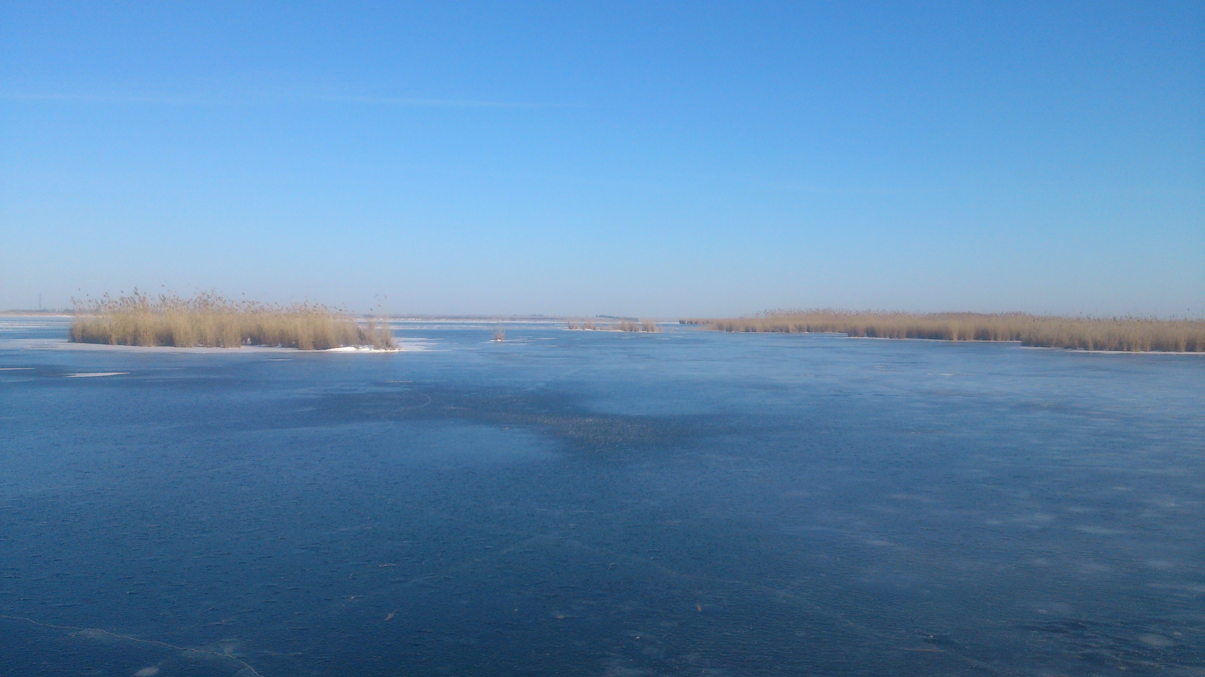 Веселовское водохранилище ростовская. Веселовское вдхр. Платина весёловского водохранилища. Веселовское водохранилище дамба.